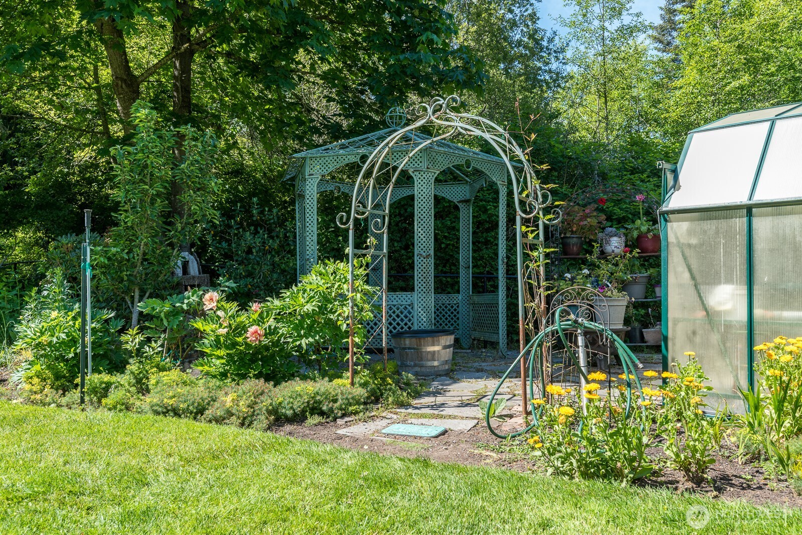 763 Arrowhead Road Camano Island, WA 98282 - Photo 37 of 40 Gallery Image 37