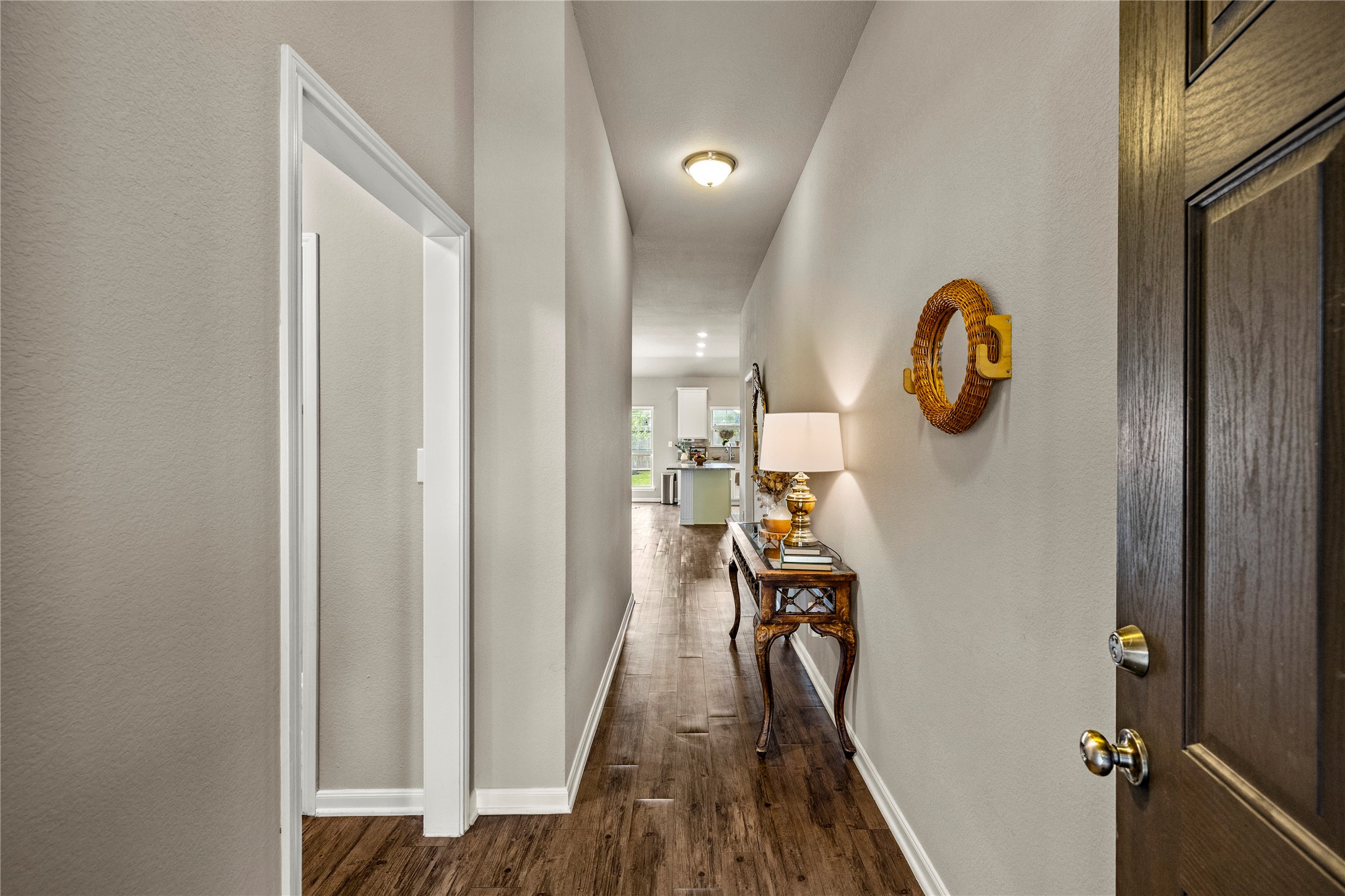 114 Dudley Road Montgomery, TX 77356 - Photo 6 of 49 Entry way to guest bedrooms.