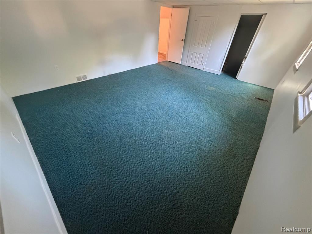 50730 Fairchild Road New Baltimore, MI 48051 - Photo 36 of 55