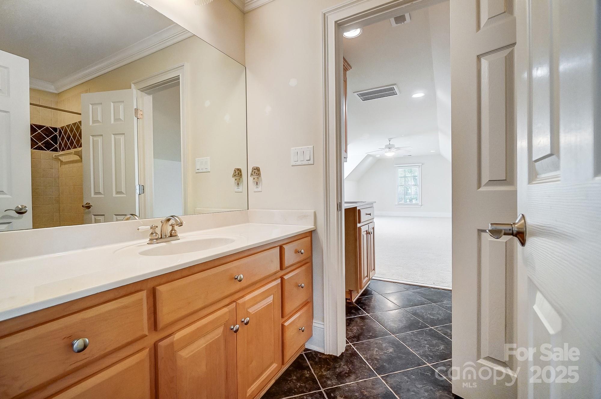 928 Thorn Ridge Lane Clover, SC 29710 - Photo 25 of 48 Gallery Image 25