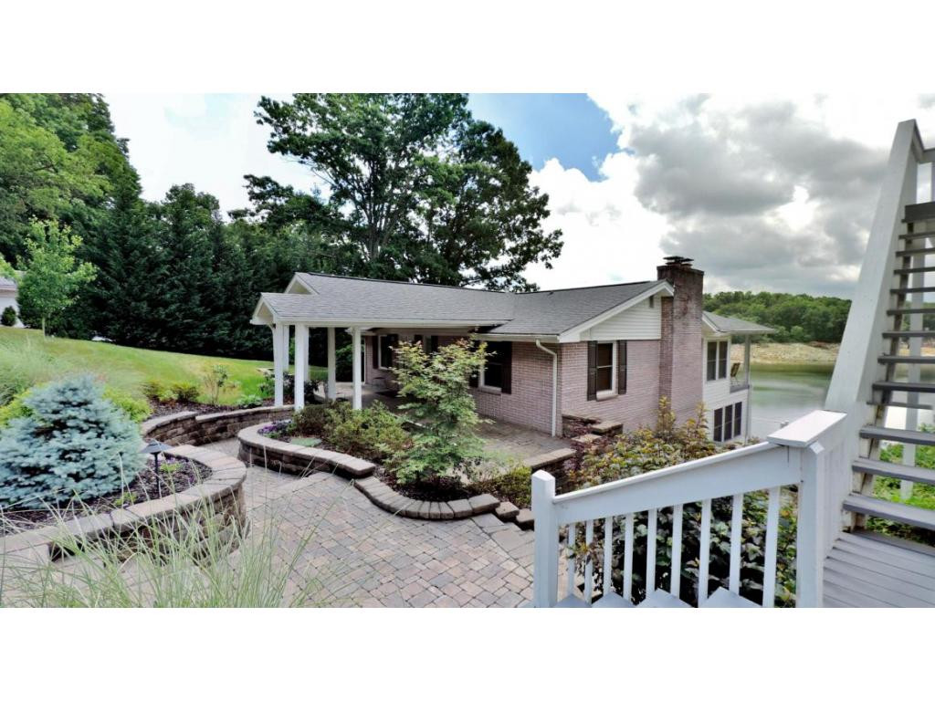 282 Snyder Road Gray, TN 37615 - Photo 2 of 24 282 Snyder Road