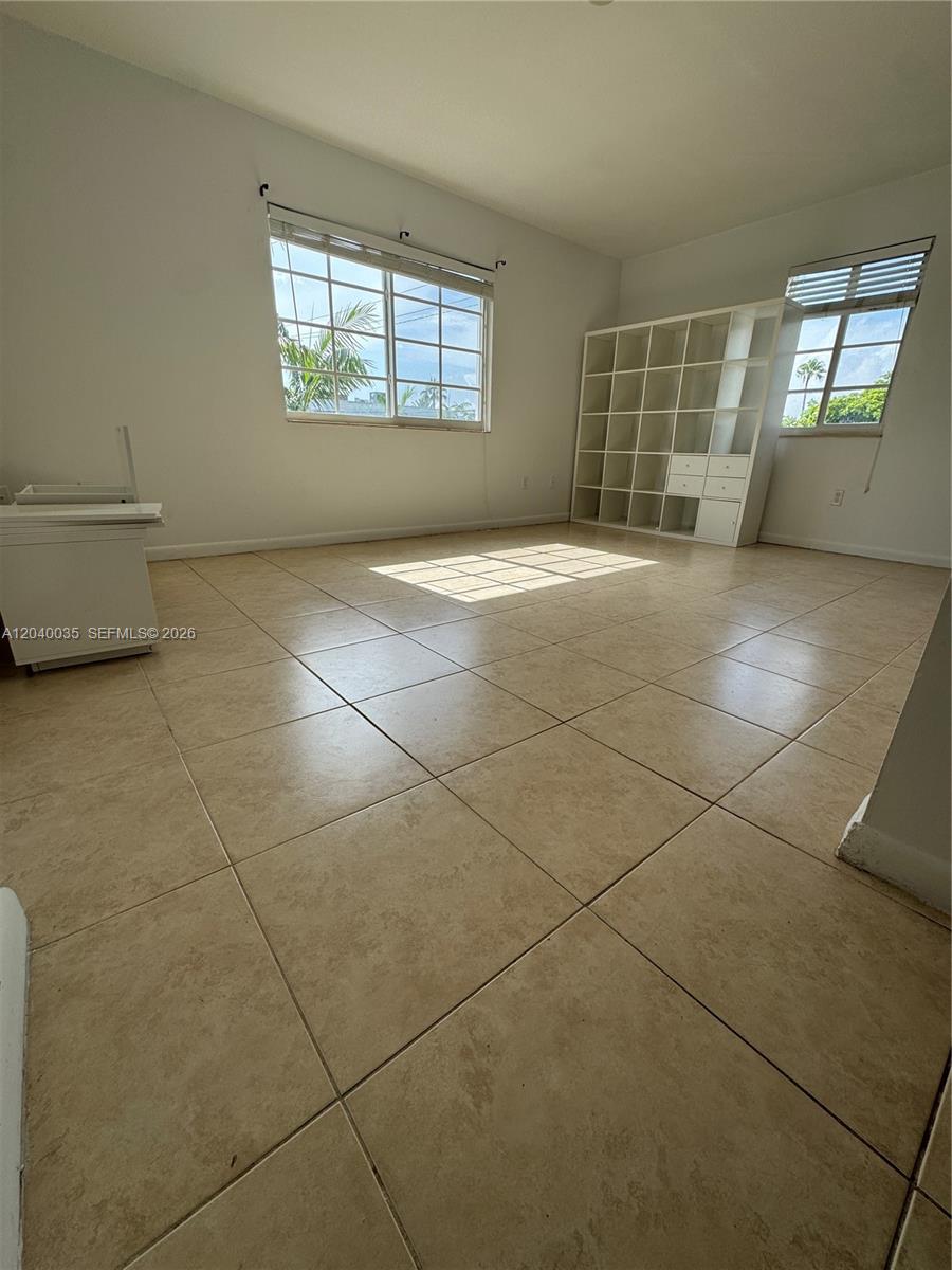 7130 Rue Versailles Drive, Unit 11 Miami Beach, FL 33141 - Photo 2 of 16