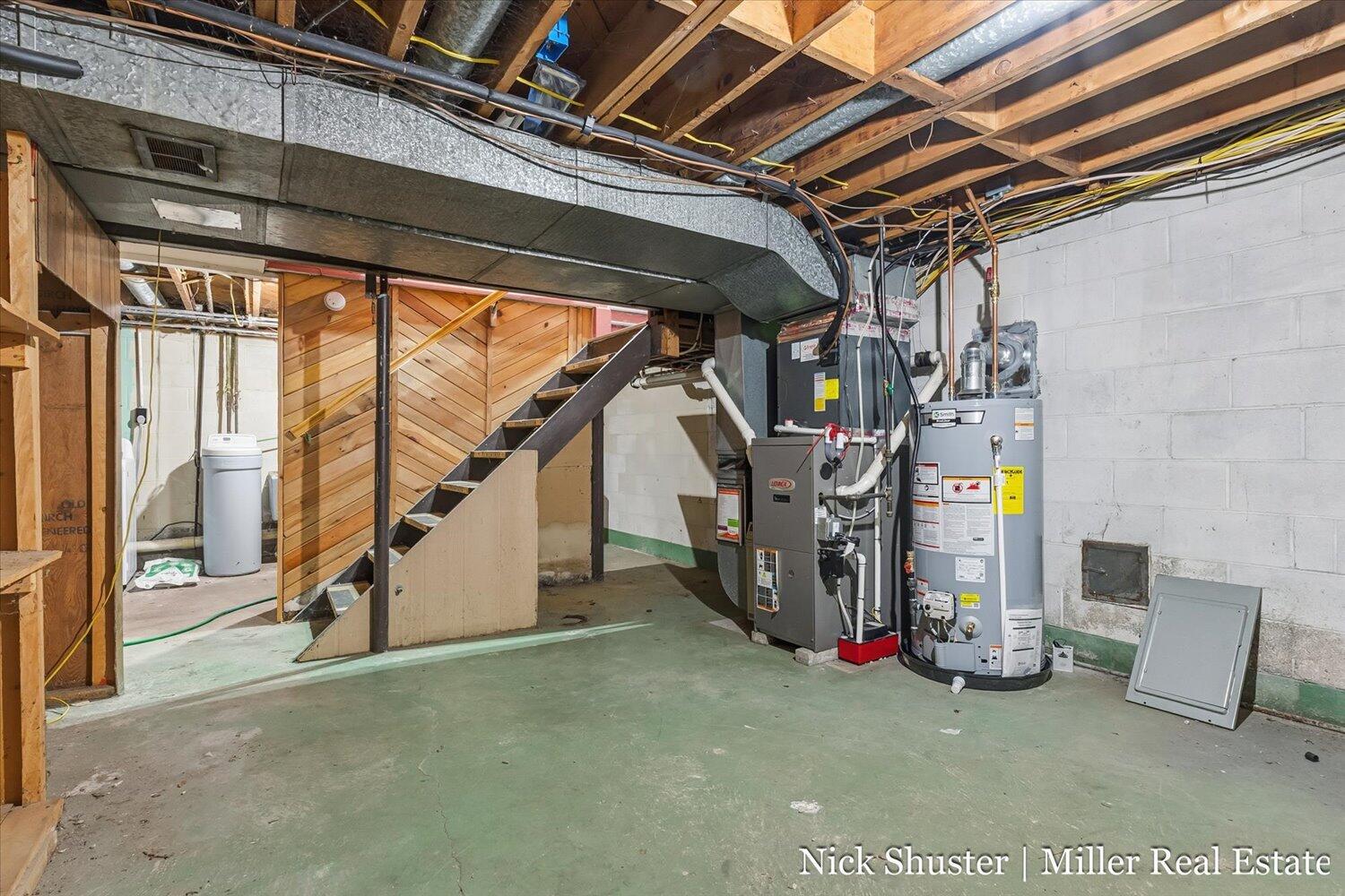 414 West State Road Hastings, MI 49058 - Photo 32 of 45 33-WM414wstate-29