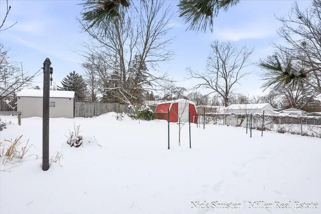 $249,900 | 414 West State Road, Hastings, MI 49058