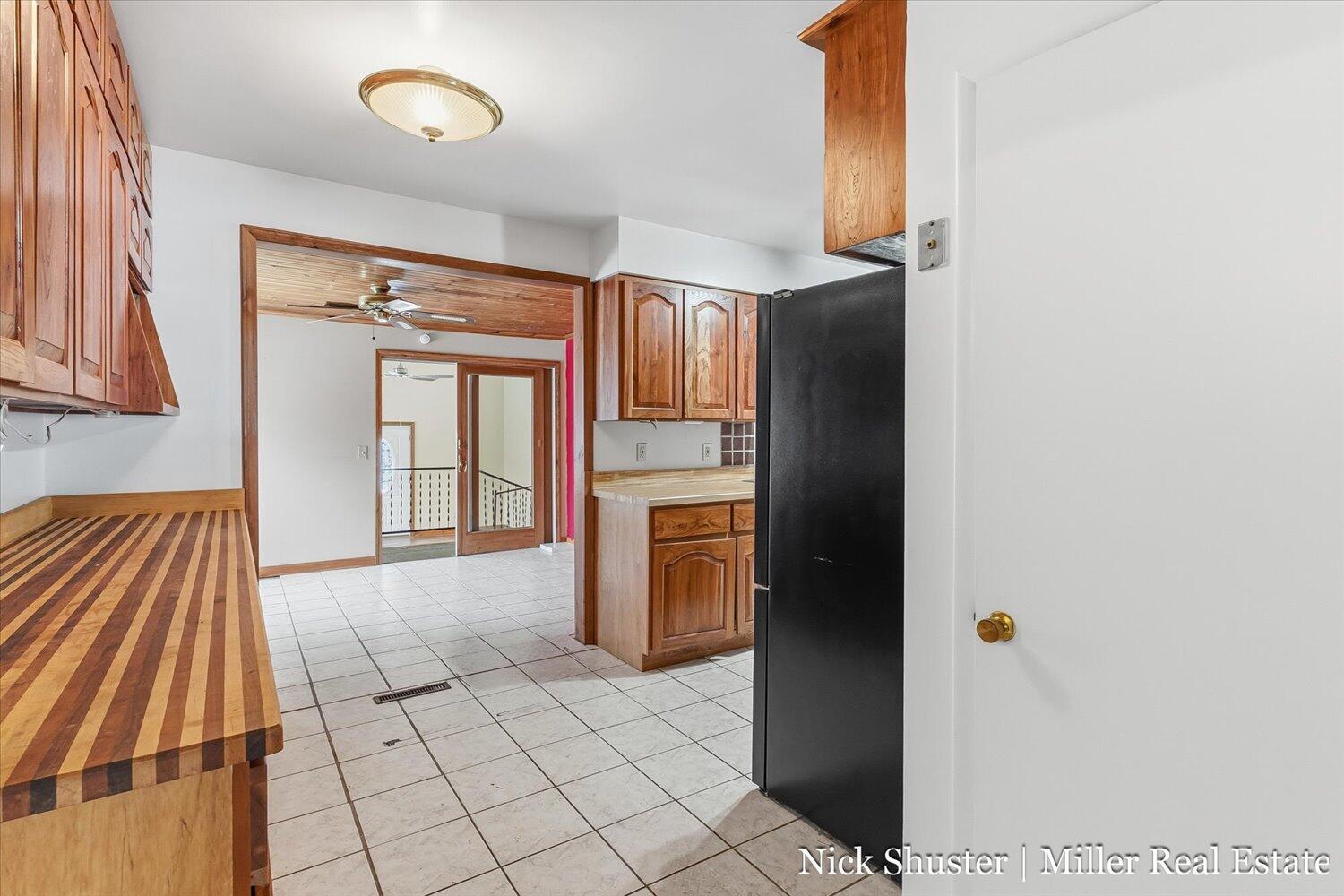 414 West State Road Hastings, MI 49058 - Photo 8 of 45 17-WM414wstate-16