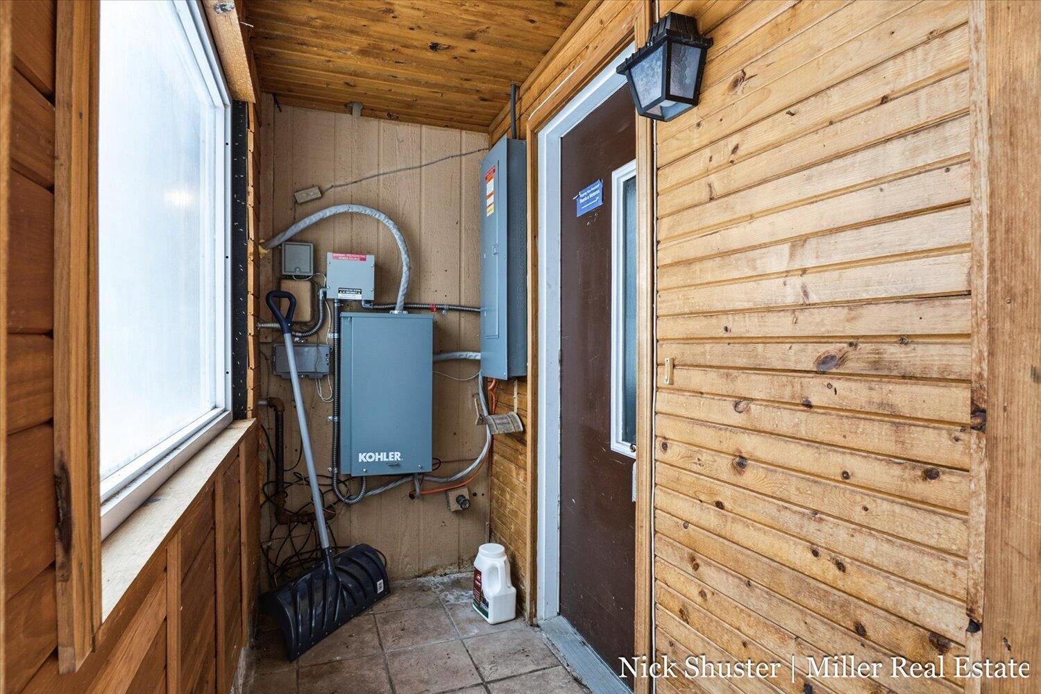 414 West State Road Hastings, MI 49058 - Photo 9 of 45 04-WM414wstate-37