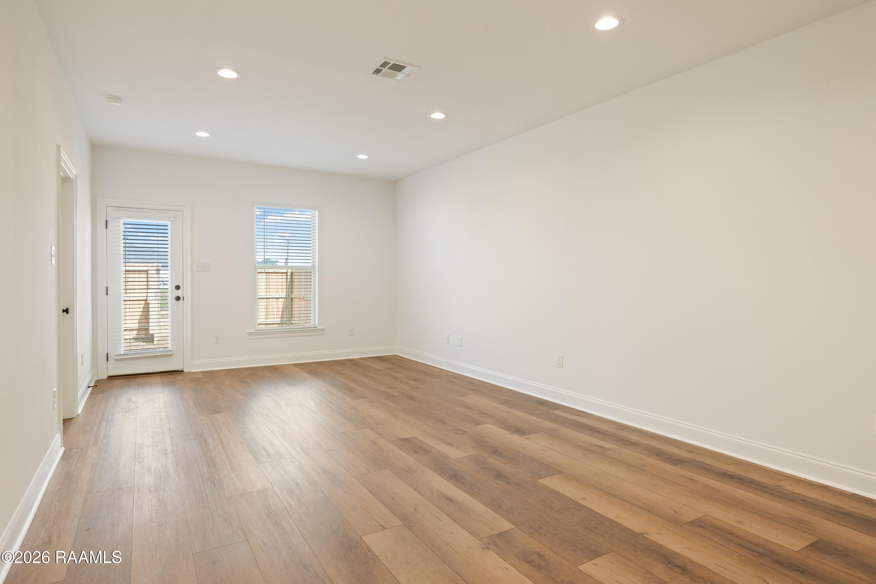 126 Frontier Scott, LA 70583 - Photo 5 of 22 Living Room