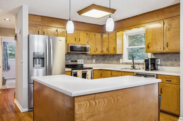 $499,900 | 207 Robinson Road, Dickson, TN 37055