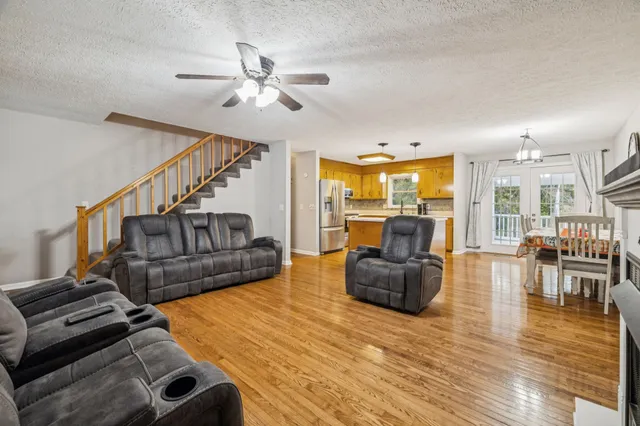 $499,900 | 207 Robinson Road, Dickson, TN 37055