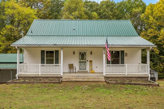 $499,900 | 207 Robinson Road, Dickson, TN 37055
