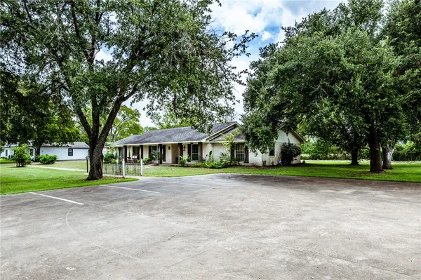 $350,000 | 1304 East Main Street, Madisonville, TX 77864