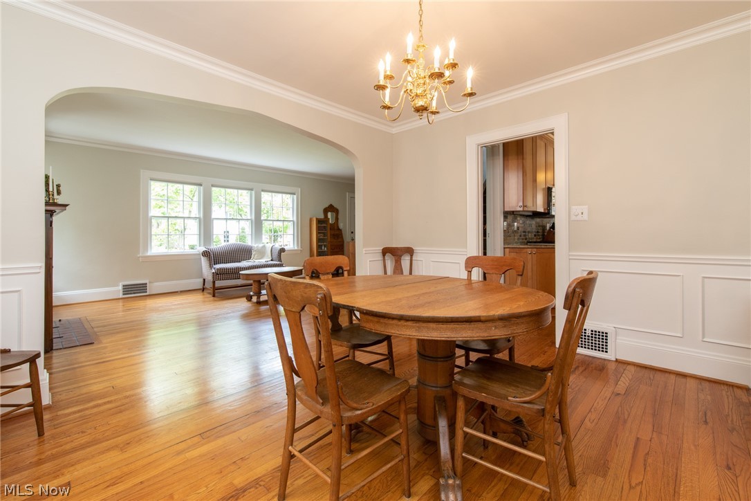 3641 Rawnsdale Road Shaker Heights, OH 44122 - Photo 5 of 34 Gallery Image 5