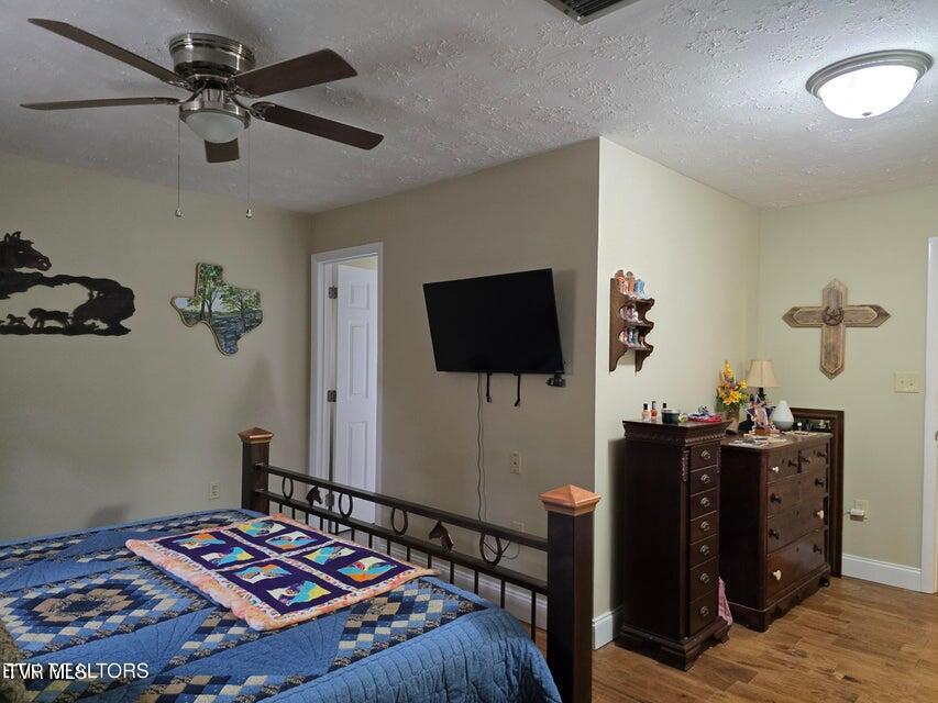 1432 Upper Caney Valley Road Tazewell, TN 37879 - Photo 15 of 60 15
