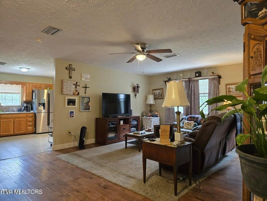 1432 Upper Caney Valley Road Tazewell, TN 37879 - Photo 6 of 60 6