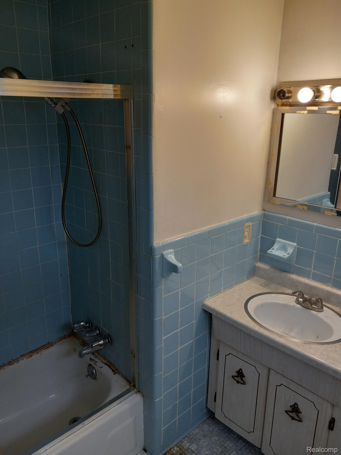 2771 Wisconsin Road Troy, MI 48083 - Photo 9 of 13 Gallery Image 9