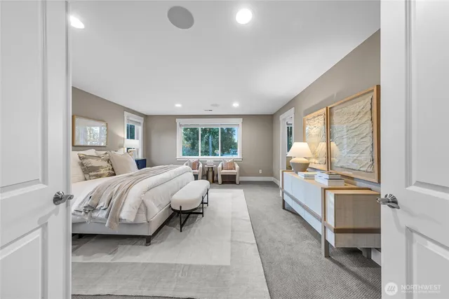 $2,190,000 | 6501 124th Avenue Northeast, Kirkland, WA 98033