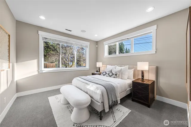 $2,190,000 | 6501 124th Avenue Northeast, Kirkland, WA 98033