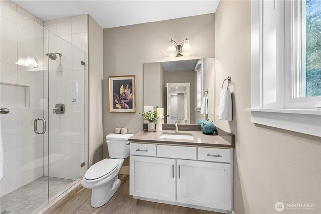 $2,190,000 | 6501 124th Avenue Northeast, Kirkland, WA 98033