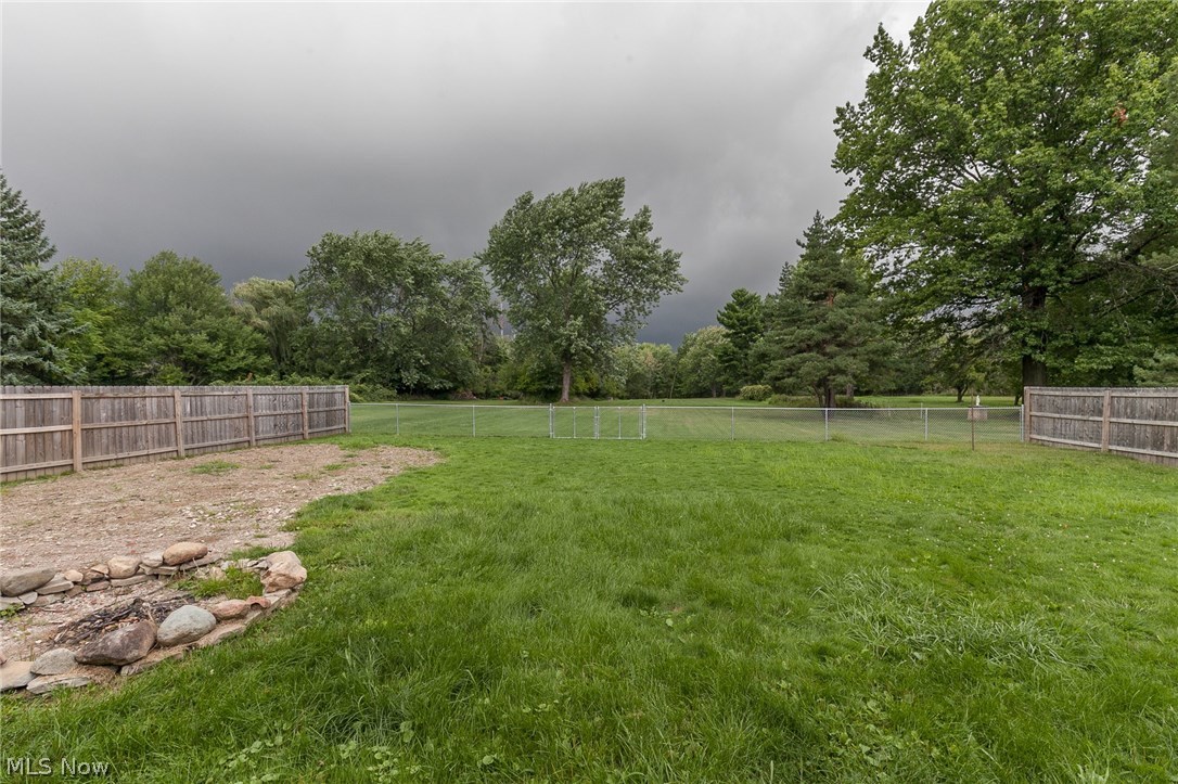 4310 West Pleasant Valley Road Cleveland, OH 44134 - Photo 28 of 31 Gallery Image 28