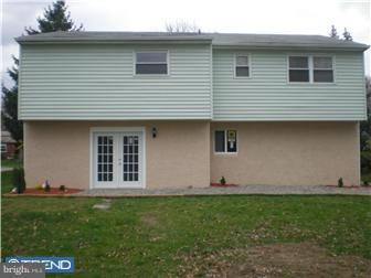 2724 Carter Road Trevose, PA 19053 - Photo 2 of 12