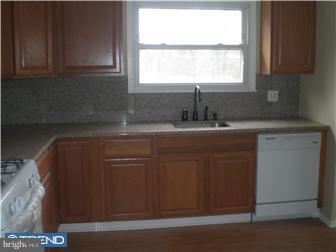 2724 Carter Road Trevose, PA 19053 - Photo 4 of 12