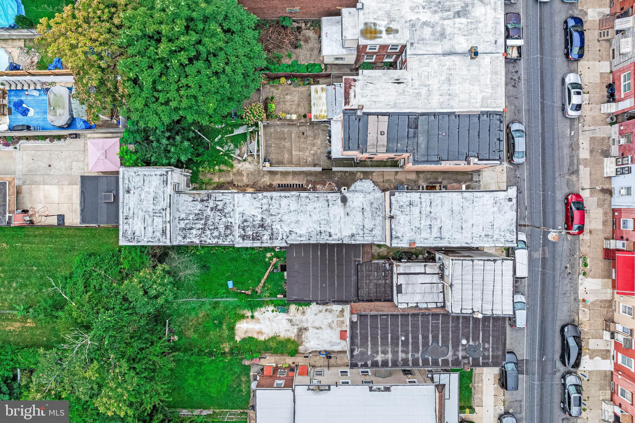 3533 North 6th Street Philadelphia, PA 19140 - Photo 26 of 31 a aerial view of a house with a garden and plants