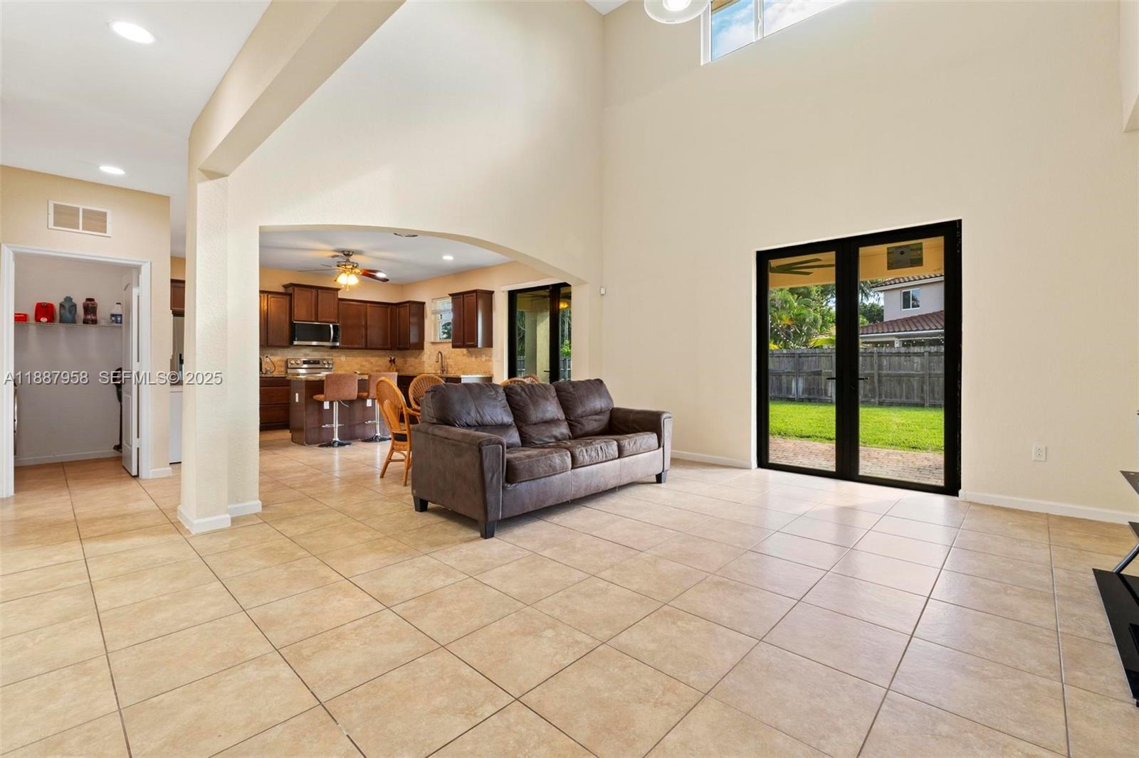 2147 Northwest 15th Place Homestead, FL 33030 - Photo 15 of 51