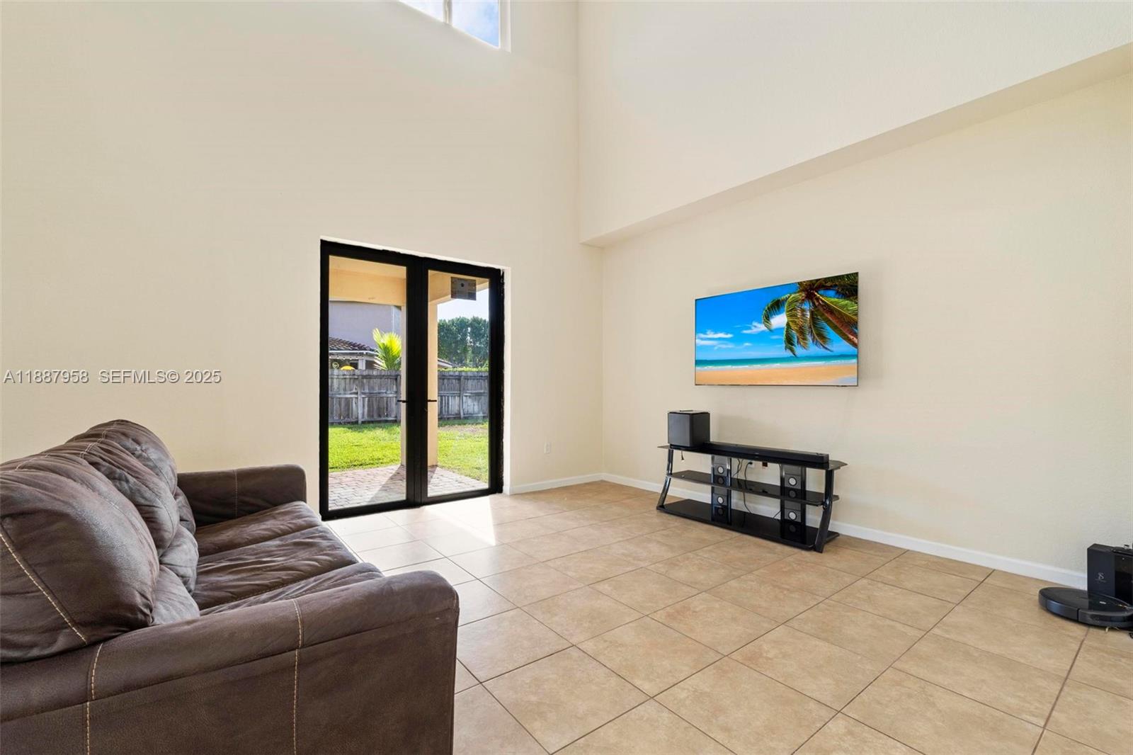 2147 Northwest 15th Place Homestead, FL 33030 - Photo 17 of 51