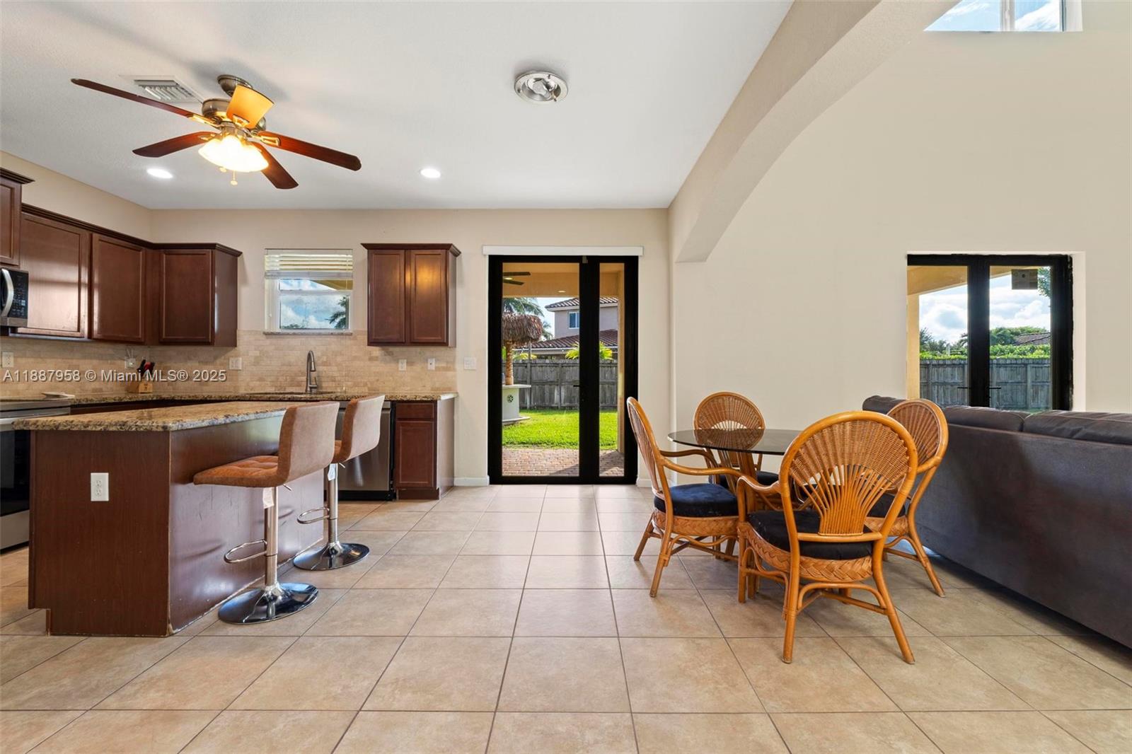 2147 Northwest 15th Place Homestead, FL 33030 - Photo 21 of 51