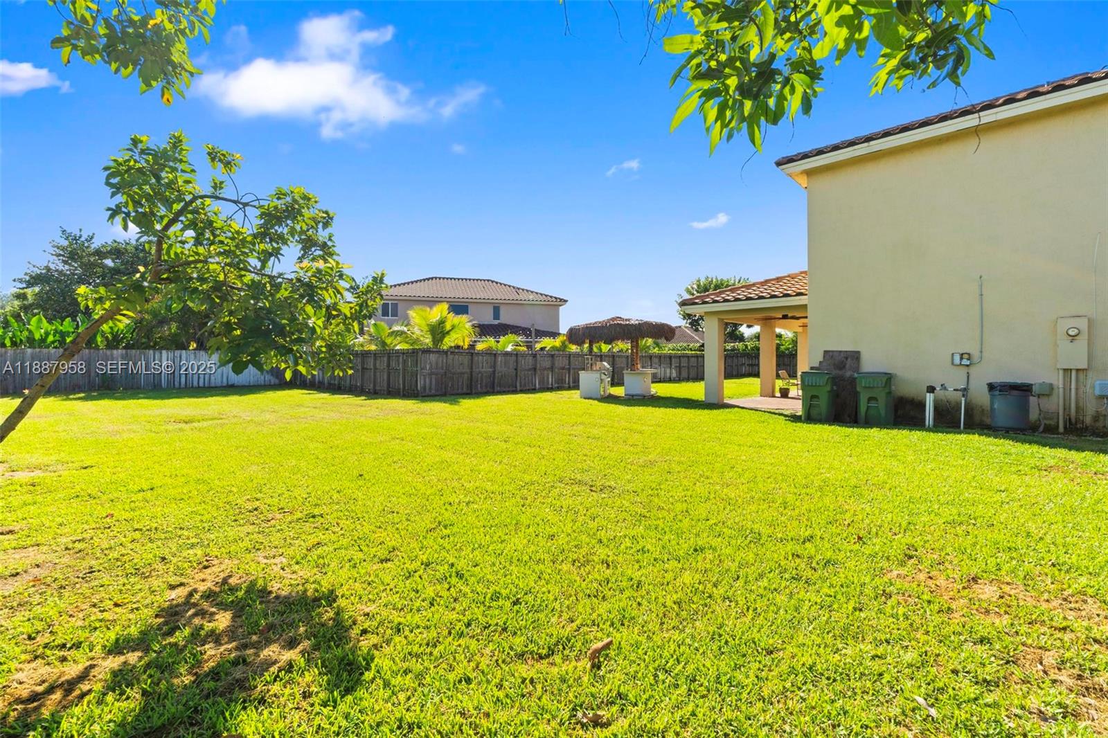 2147 Northwest 15th Place Homestead, FL 33030 - Photo 4 of 51