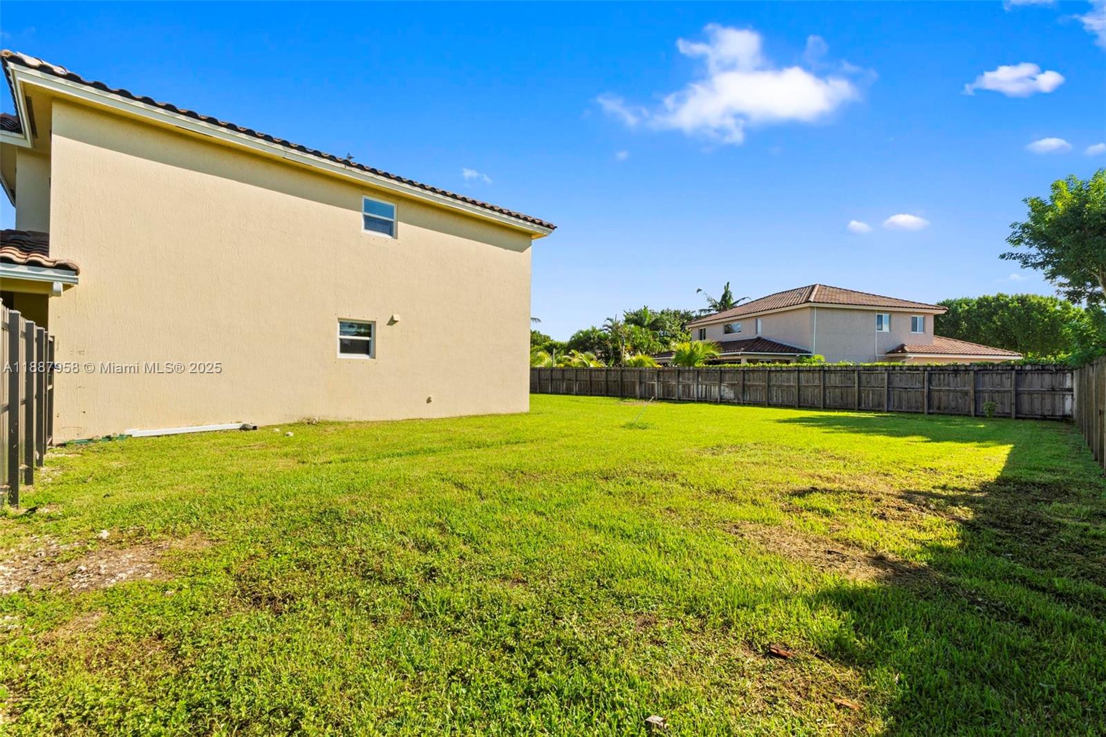 2147 Northwest 15th Place Homestead, FL 33030 - Photo 5 of 51