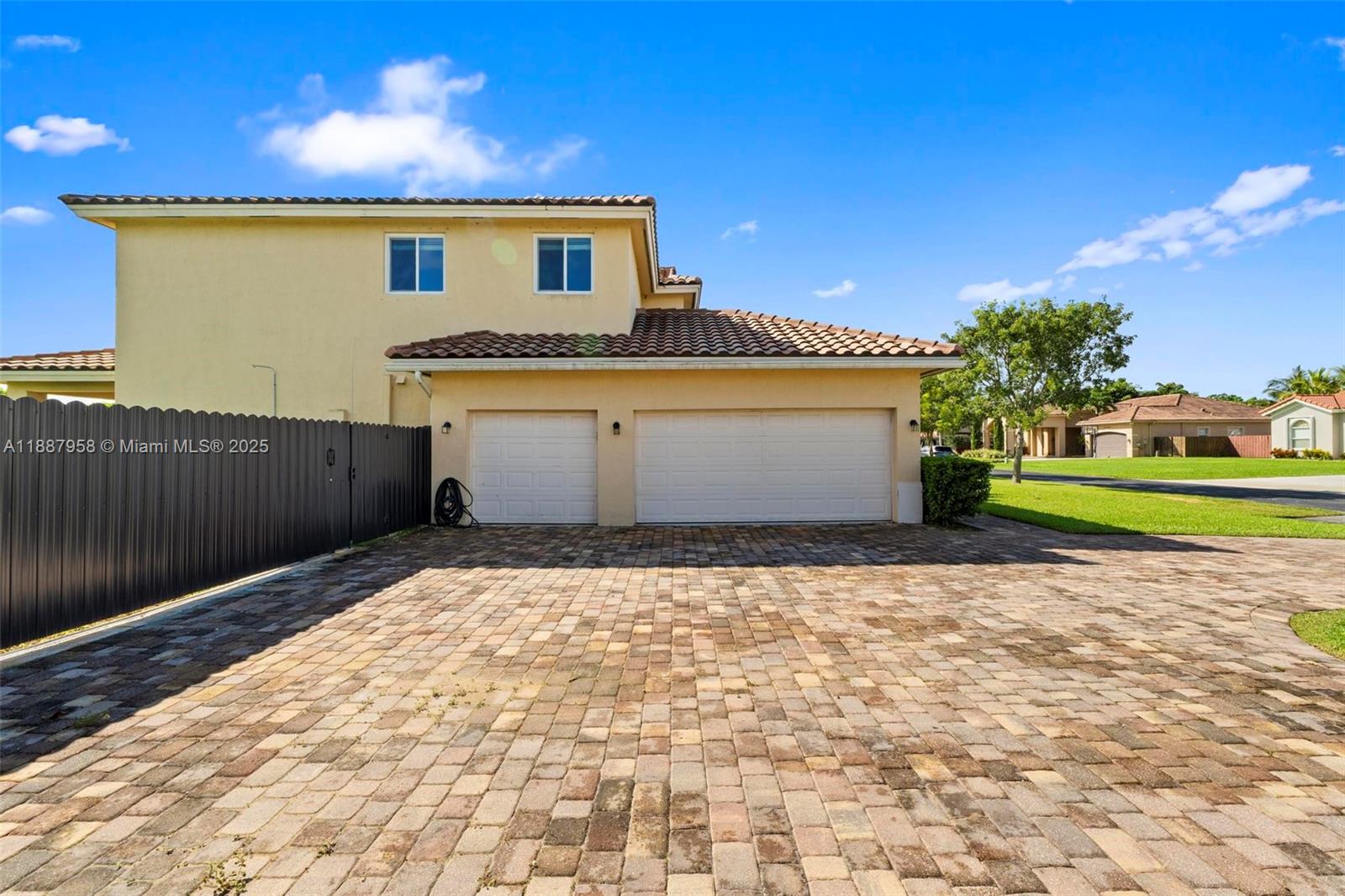 2147 Northwest 15th Place Homestead, FL 33030 - Photo 8 of 51