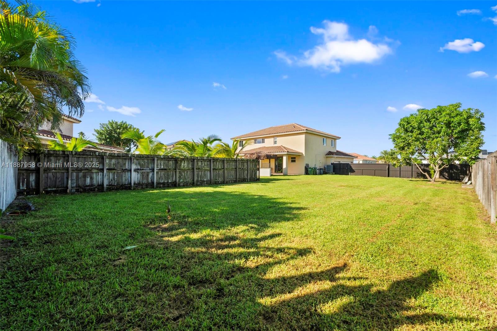 2147 Northwest 15th Place Homestead, FL 33030 - Photo 10 of 51