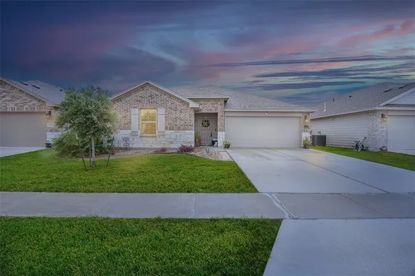 $289,000 | 12106 Arya Lane, Corpus Christi, TX 78410