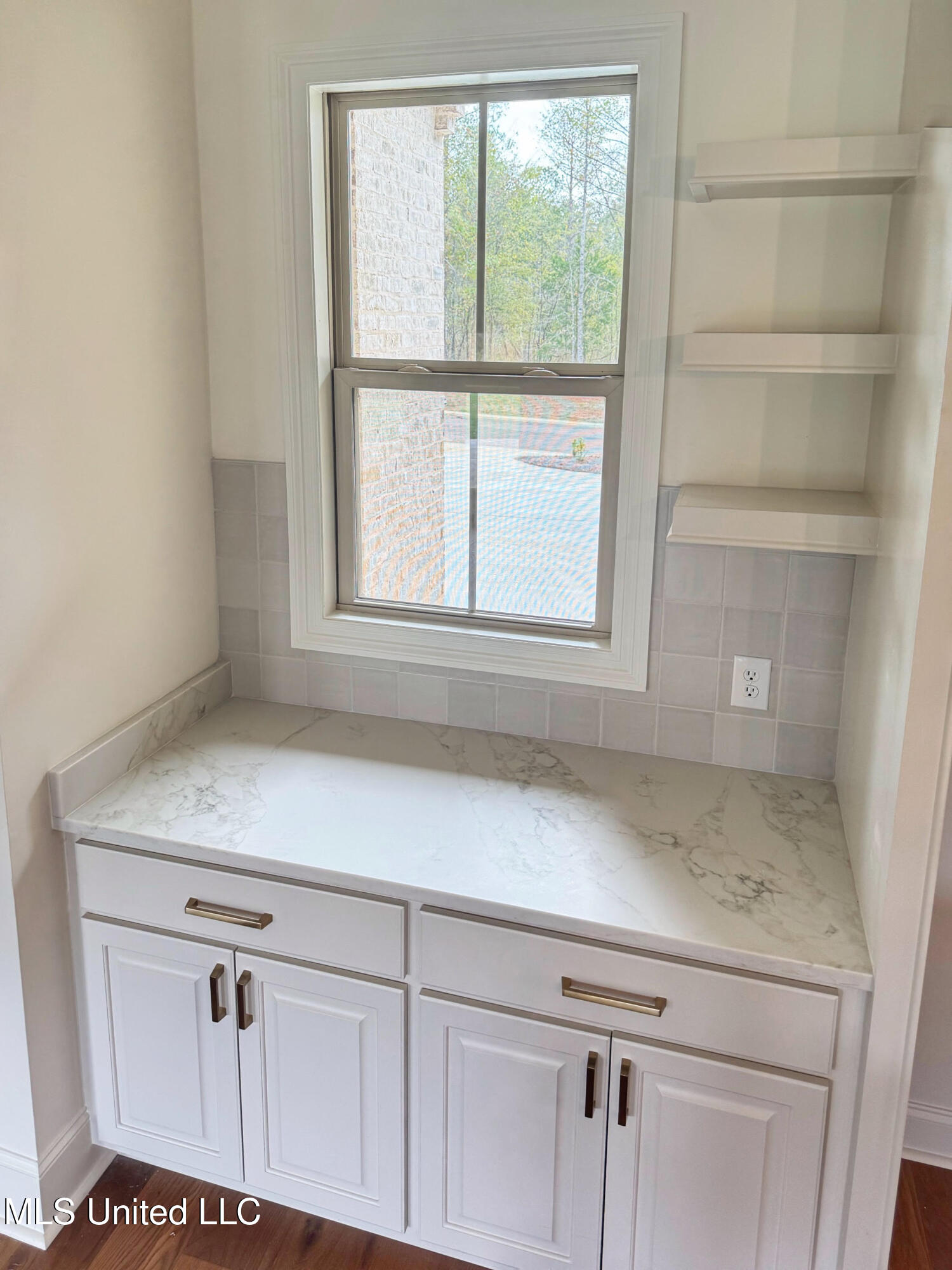 108 Grayson Way Madison, MS 39110 - Photo 5 of 23 Kitchen Counter