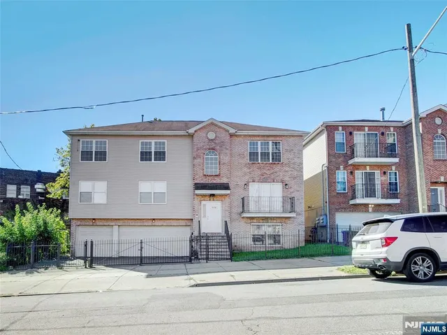 $800,000 | 22-24 Avon Avenue, Newark, NJ 07108