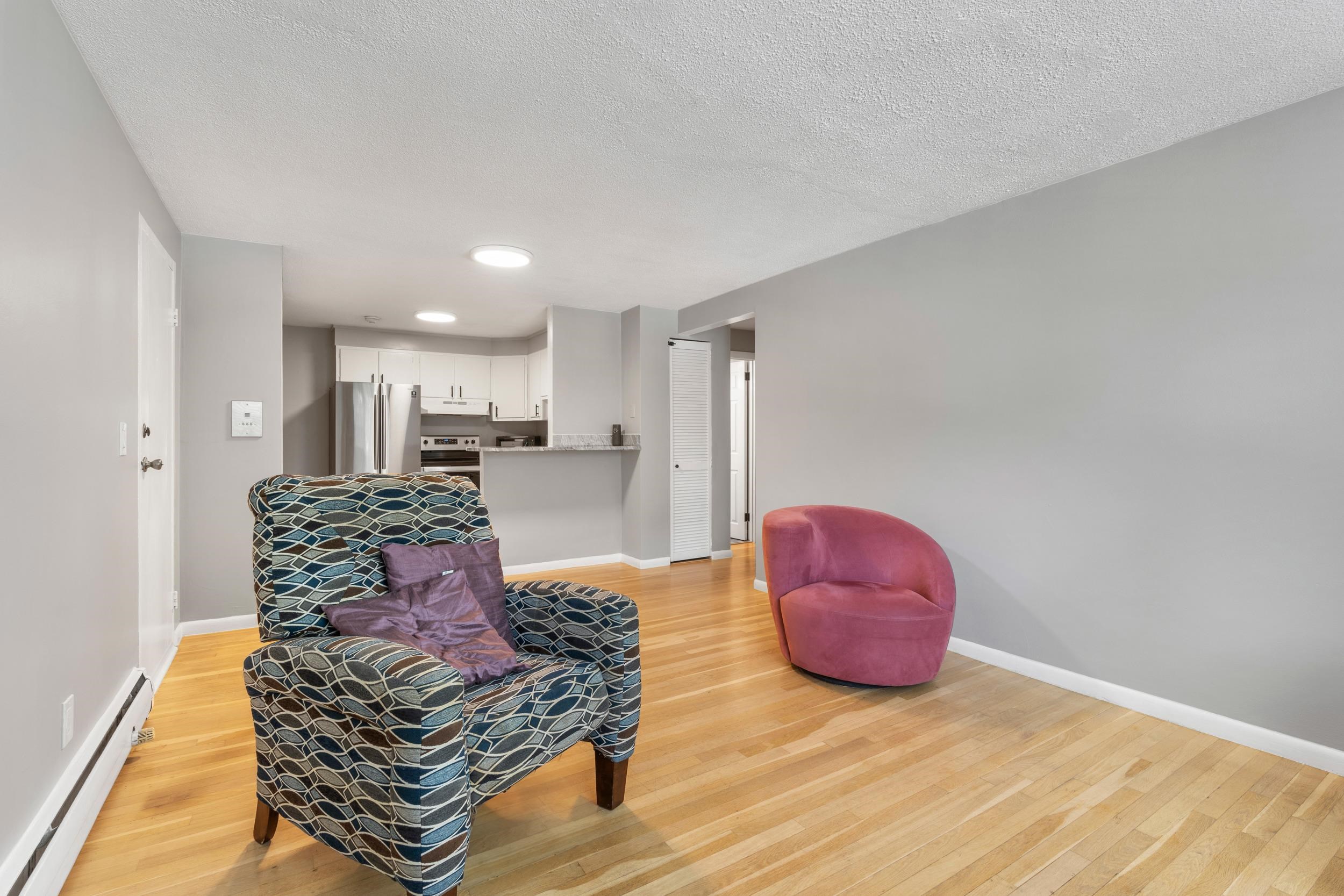 99 Cluff Crossing Road, Unit F10 Salem, NH 03079 - Photo 4 of 17