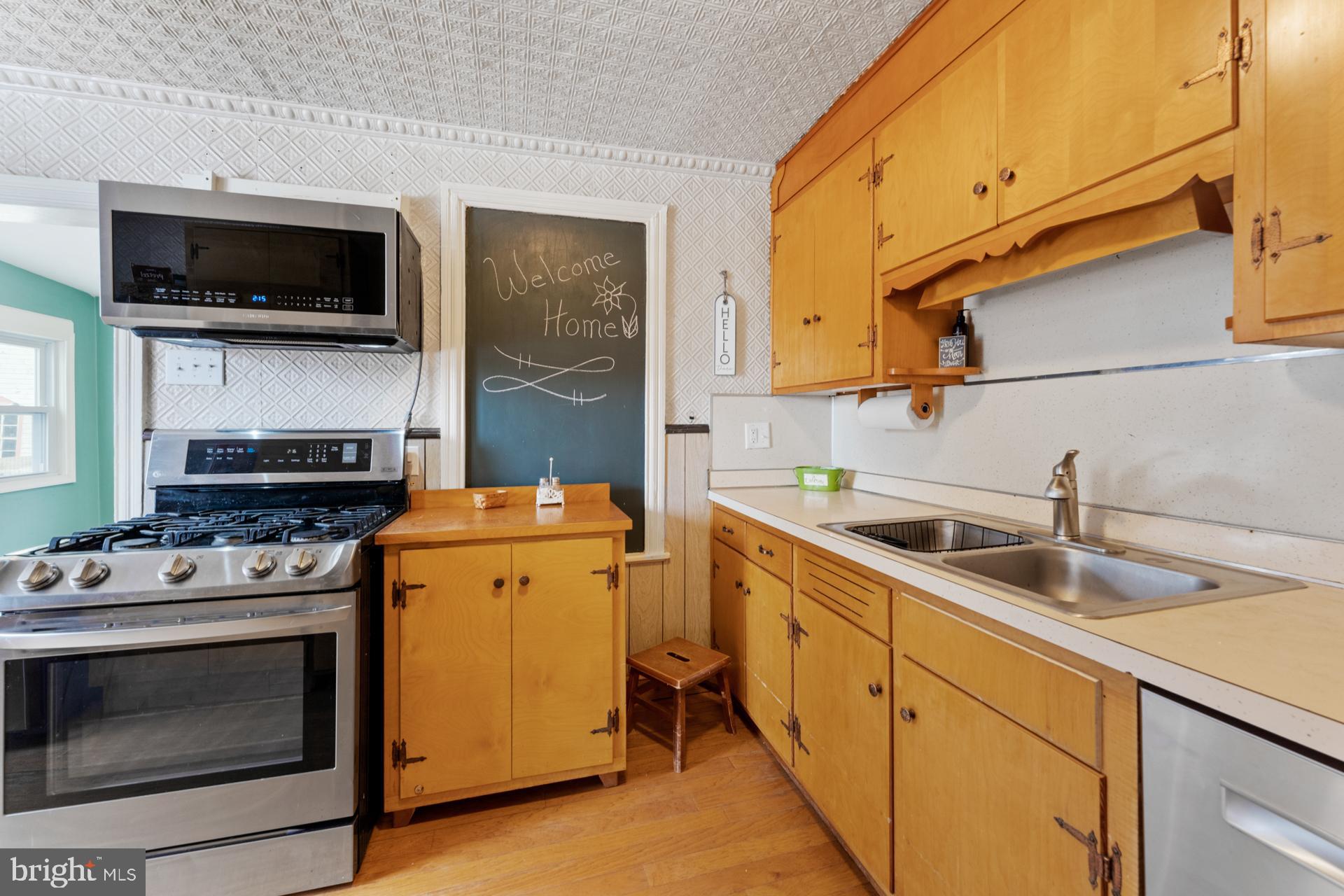 306 Walnut Street Spring City, PA 19475 - Photo 11 of 39 Gallery Image 11