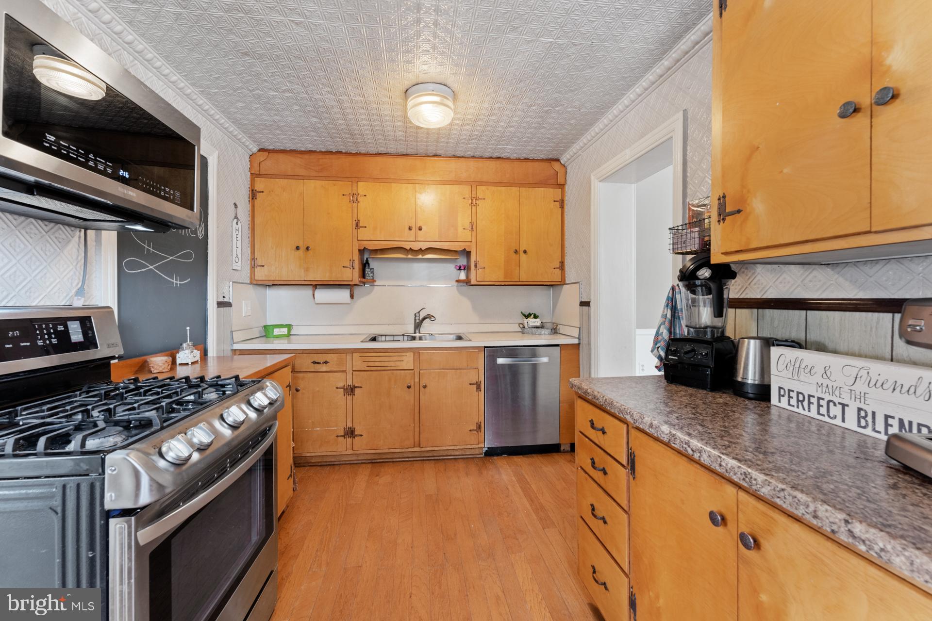 306 Walnut Street Spring City, PA 19475 - Photo 13 of 39 Gallery Image 13