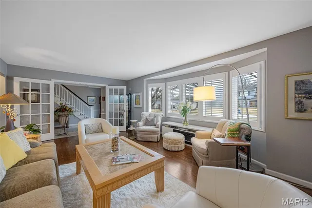 $550,000 | 314 Annondale Lane, Ballwin, MO 63011