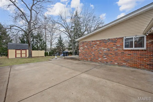 $550,000 | 314 Annondale Lane, Ballwin, MO 63011