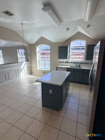 $2,000 | 2013 Schottische Lane, Killeen, TX 76542