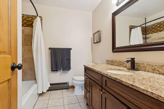 $255,000 | 5430 3 Points Boulevard, Unit 123, Mound, MN 55364