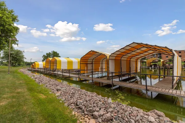 $255,000 | 5430 3 Points Boulevard, Unit 123, Mound, MN 55364