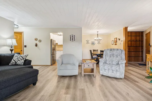 $255,000 | 5430 3 Points Boulevard, Unit 123, Mound, MN 55364