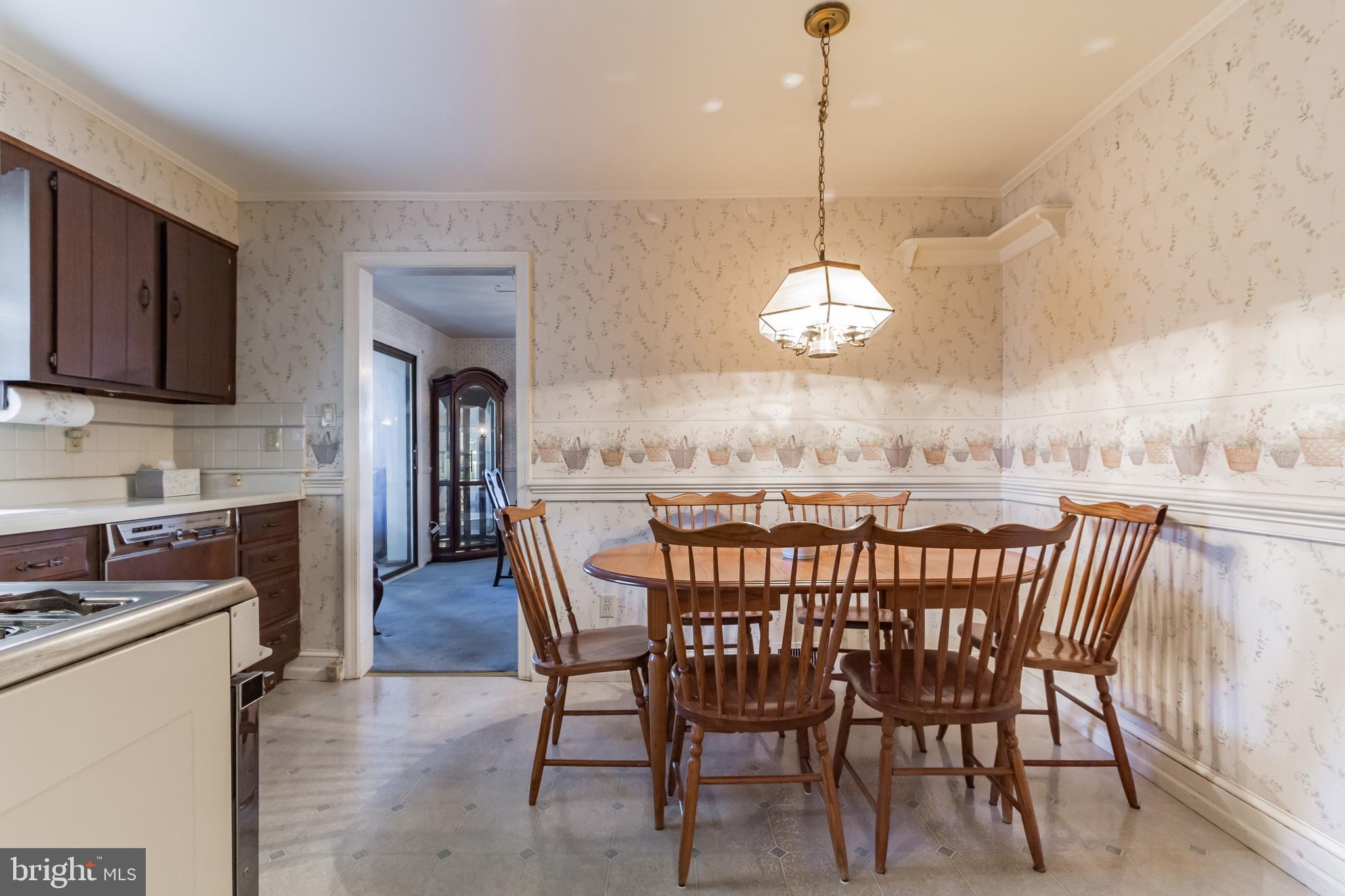 633 Laurel Road Springfield, PA 19064 - Photo 14 of 35