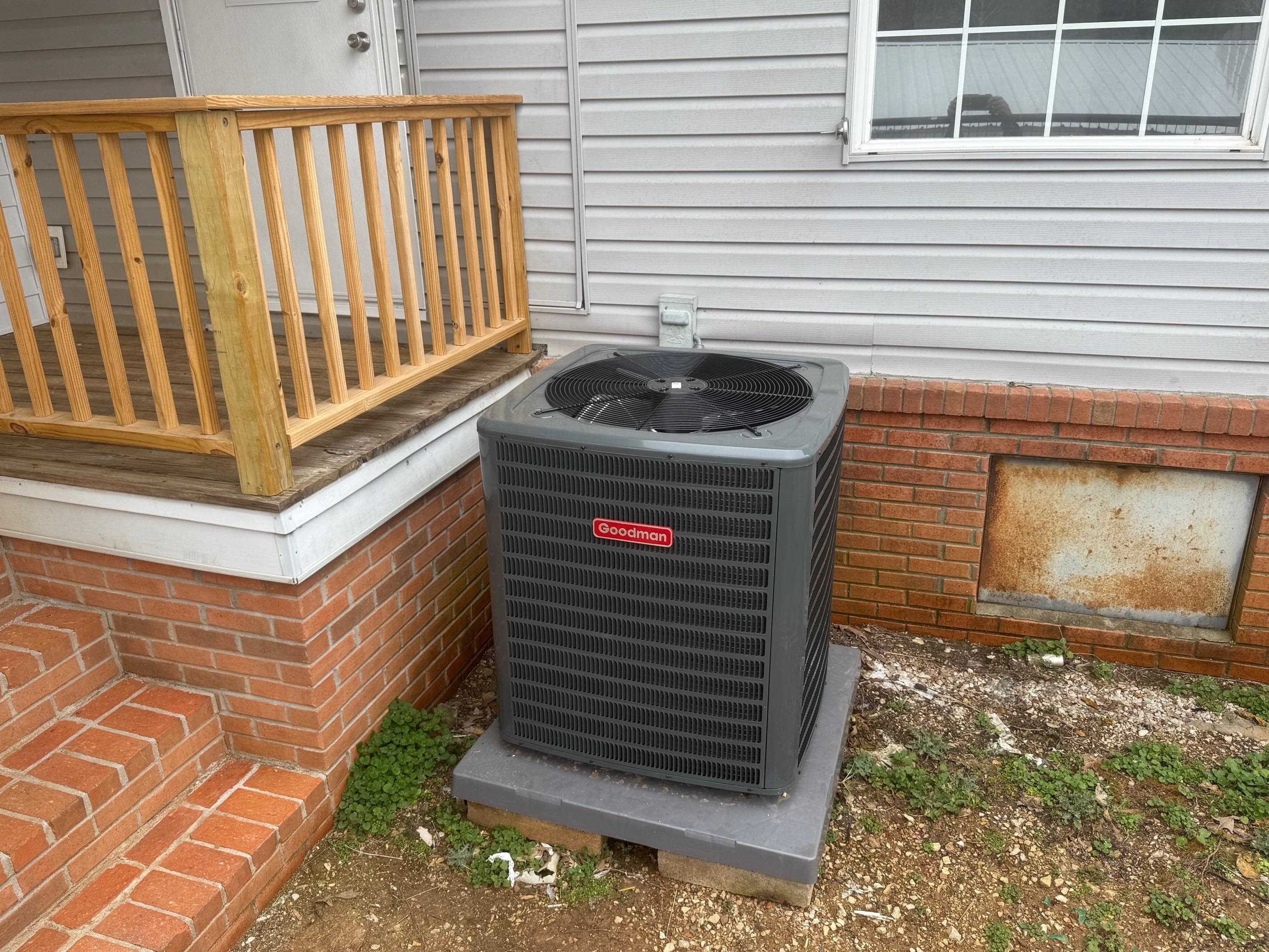 1688 Hardin Graveyard Road Adamsville, TN 38310 - Photo 24 of 40 a view of a fireplace in the patio