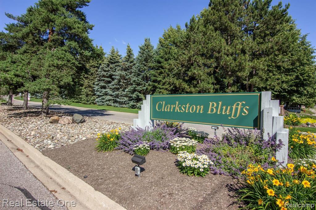 6687 Ridgeview Drive, Unit 55 Clarkston, MI 48346 - Photo 28 of 28