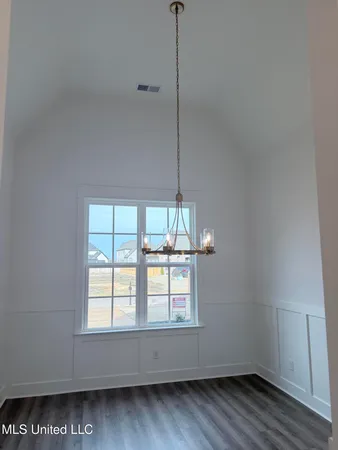 $435,000 | 4223 Bolivar Trail South, Olive Branch, MS 38654