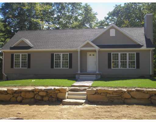 28 Briarwood Hill Road Exeter, RI 02822 - Photo 1 of 8 Exterior Front.